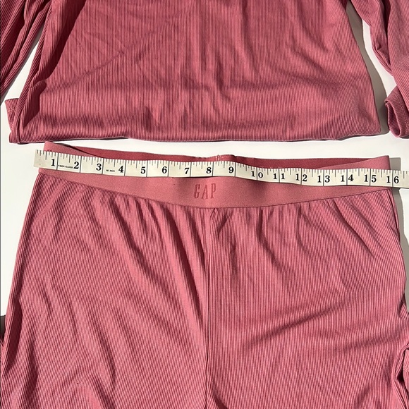 GAP Pink Pajama Set - Picture 2 of 9